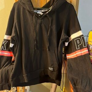 Victoria Secret Pink sweatshirt with hood and pockets